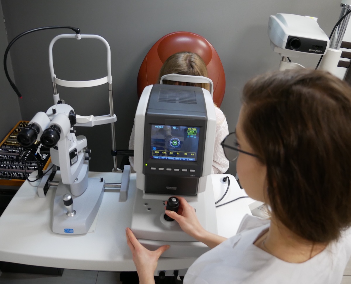 Jak często badać wzrok w zależności od wieku?