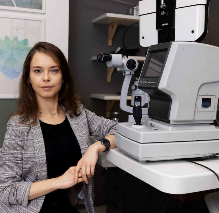 Jak wygląda wizyta u optometrysty krok po kroku?